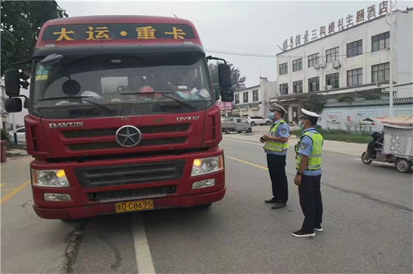 迎接开学季！商丘交警严查酒驾醉驾等重点交通违法 净化辖区道路交通环境