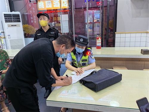 郑州：社区“好警官”女警方好二三事