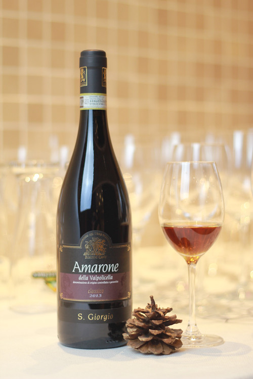 瓦布里切拉阿玛罗尼干红葡萄酒