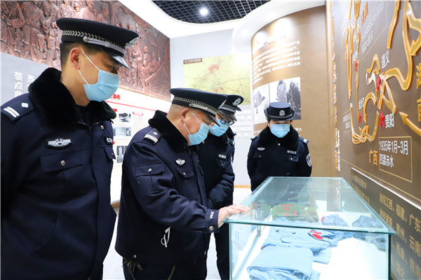方城县法院司法警察大队开展庆祝“中国人民警察节”系列活动