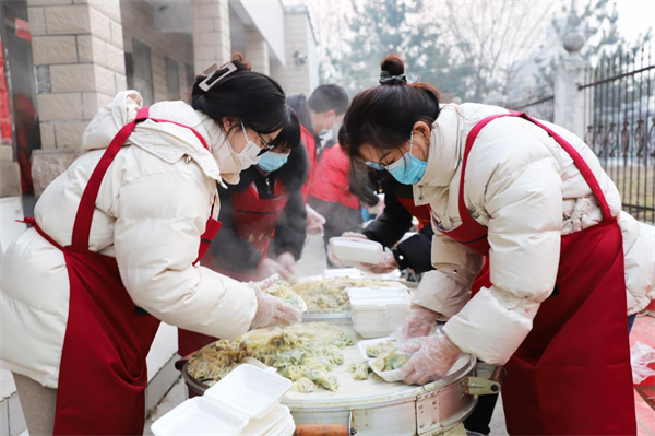 新春走基层 