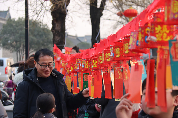 社旗县法院：法治灯谜巧普法 喜闹元宵趣味多