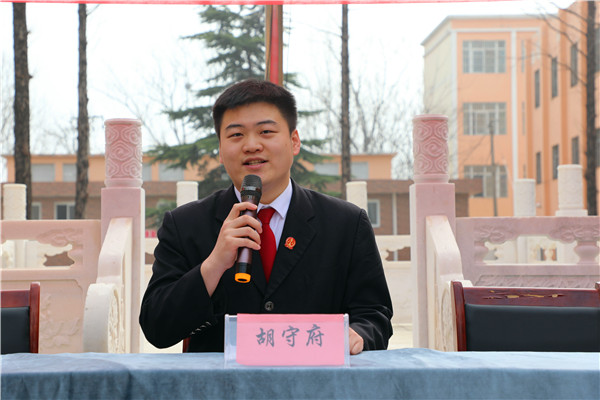 新野县法院：庭所联动普法 共筑平安和谐校园