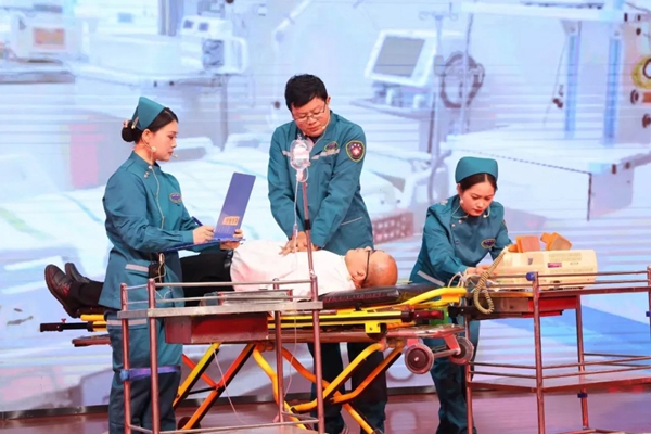 ​西平县人民医院举办庆祝5·12国际护士节优秀护士表彰大会暨文艺晚会