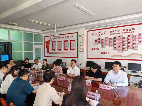 ​驻马店市刘会朗思政名师工作室启动仪式暨第一次研修活动在西平一中举行