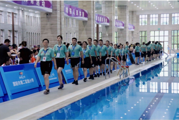 “奔跑吧·少年”濮阳市第二届“市长杯”青少年游泳比赛开幕