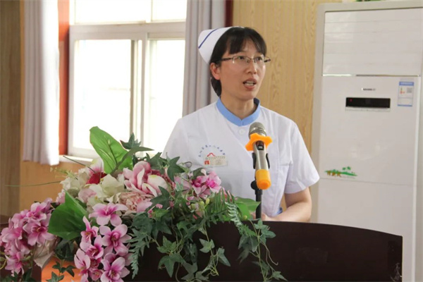 南阳市第六人民医院召开国际护士节表彰大会