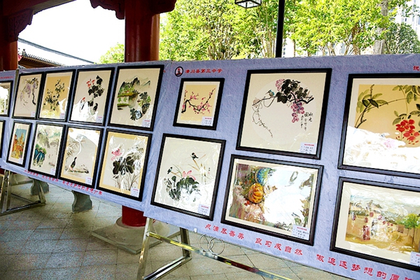 潢川县举办2023年青少年艺术节—书法美术作品展