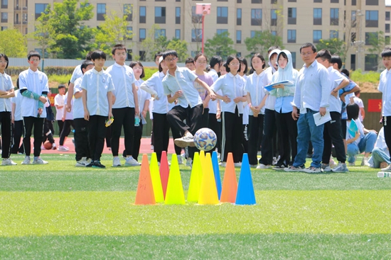 商城县新时代学校举行第三届体育节