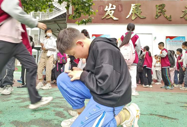 ​驻马店市回族小学开展“5.25心理健康日”活动