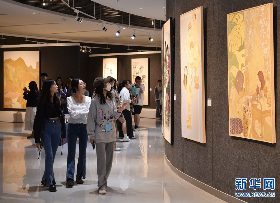 郑州大学美术学院举办2023届毕业生作品展