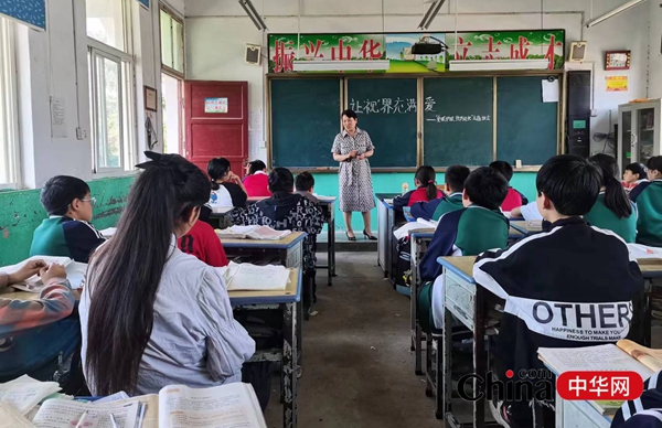 西平县专探于庄小学开展“爱眼护眼 预防近视 从我做起”主题宣传教育活动