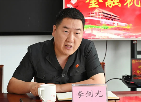 南阳高新区法院召开优化营商环境金融机构座谈会