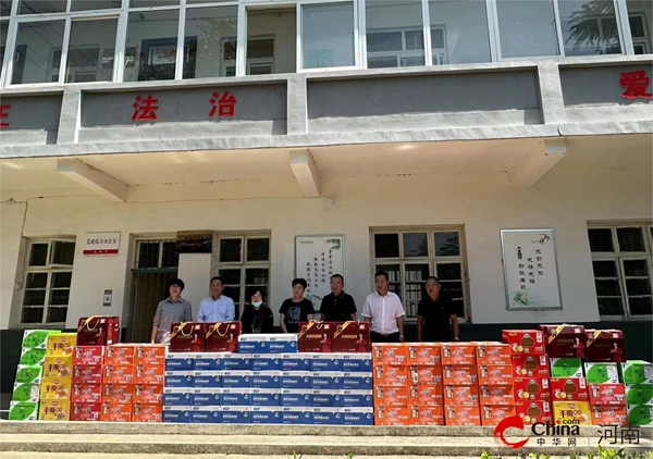 ​西平县人和乡人大代表全力支持“三夏”生产