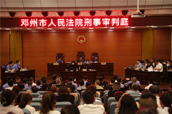 邓州市法院：旁听观摩利阳光司法 示范庭审促质效提升