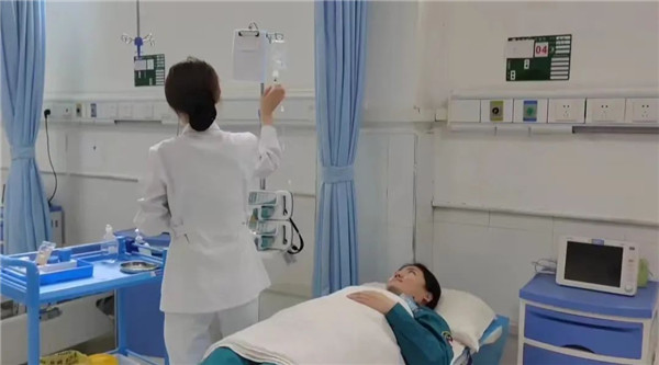 新野县人民医院护理部开展“针刺伤”应急演练