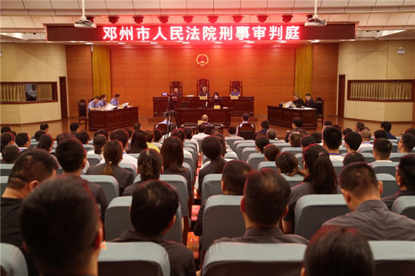 邓州市人民法院开展旁听庭审活动