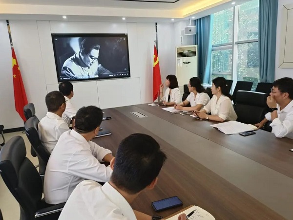 商丘市梁园区第一回民小学“大兴调查研究 狠抓作风建设”专题工作动员部署会