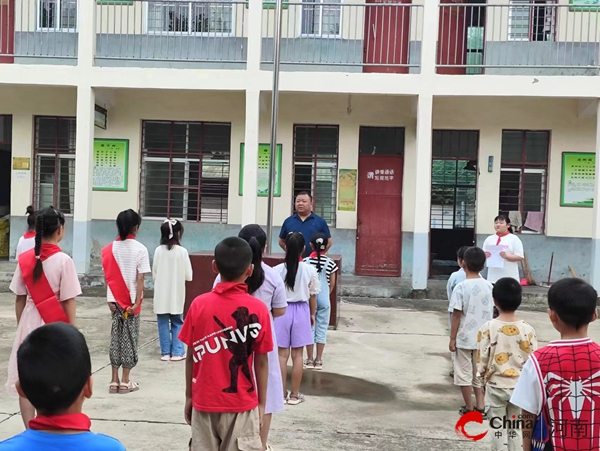 ​西平县五沟营洄浀赵小学开展普通话推广周活动