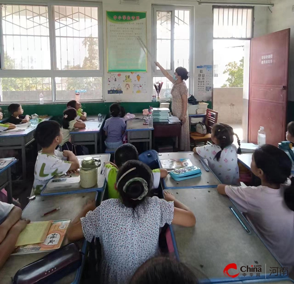 ​西平县师灵小学开展“学生行为习惯养成教育周”活动