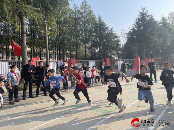 ​西平县焦庄中心学校举行2023年秋季田径运动会