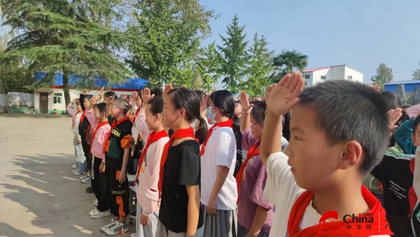 ​西平县人和三和小学开展“十一三建队日”主题活动