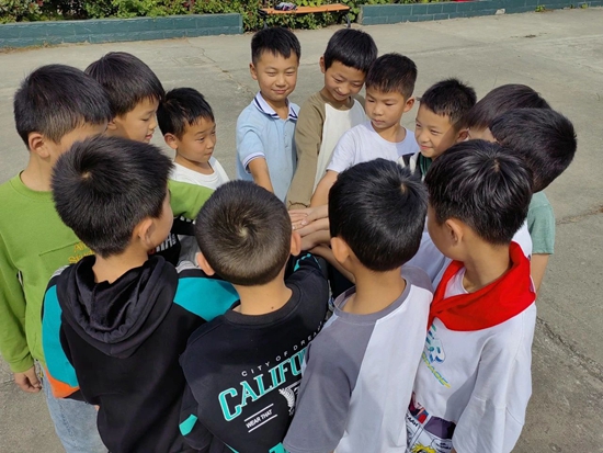 全球速看：​共青团淮滨县委组织开展青少年心理健康服务进社区活动