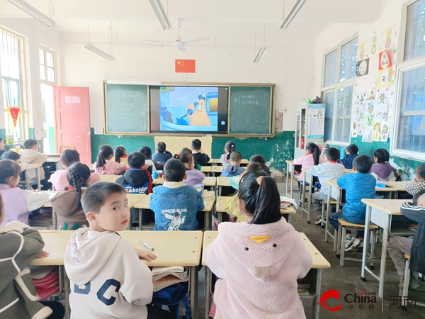 ​西平县人和三和小学开展“反诈骗宣传”主题教育活动