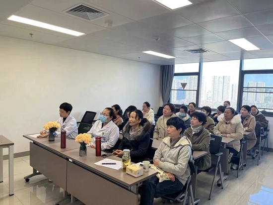 ​信阳市中心医院承办信阳市妇科医疗质量控制中心成立大会暨第一次工作会议