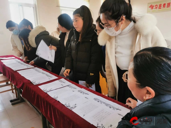 ​西平县宋集丁庄小学举行小学生硬笔书法比赛