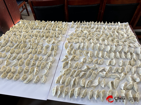 ​西平县焦庄乡举办2023年我们的节日“情暖冬至 弘扬传统”包饺子活动