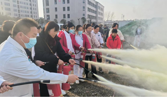 新野县人民医院开展消防演练活动