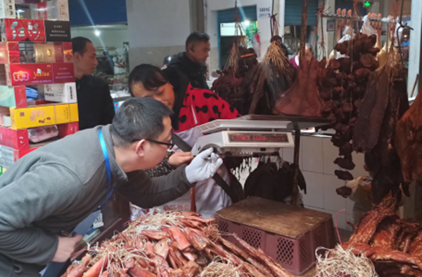  邓州市林扒镇市场监管所：优化市场环境 提升企业满意度