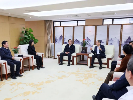 信阳市与北京大学人民医院合作座谈会召开
