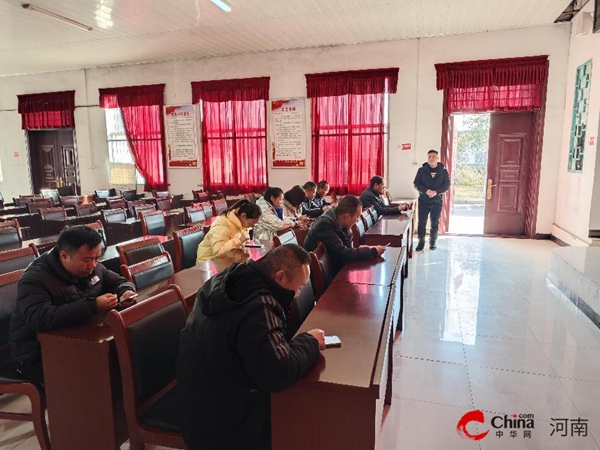 ​西平县专探乡组织综合行政执法大队持证工作人员集中测试