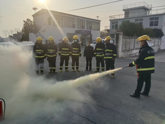 信阳市平桥区肖王镇开展消防安全应急演练活动