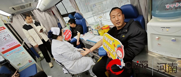 献血献爱心 血浓情更浓 驻马店开发区开源办事处组织开展无偿献血活动