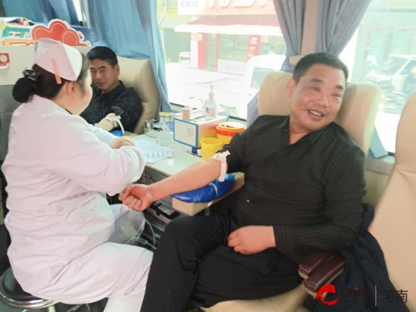 ​西平县专探乡组织开展无偿献血活动
