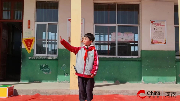 环球看热讯：​西平县人和三和小学举行“学雷锋，树新风”演讲比赛