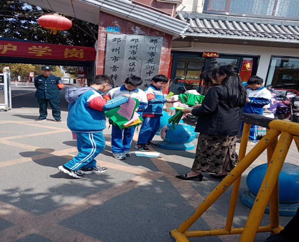 邓州市水利综合行政执法大队：宣传节约用水 优化用水环境