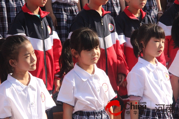驻马店市第一小学举行“童声嘹亮 歌满校园”音乐教材歌曲演唱比赛