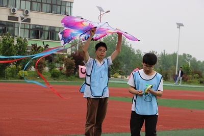【环球报资讯】商城县新时代学校举办第二届风筝节活动