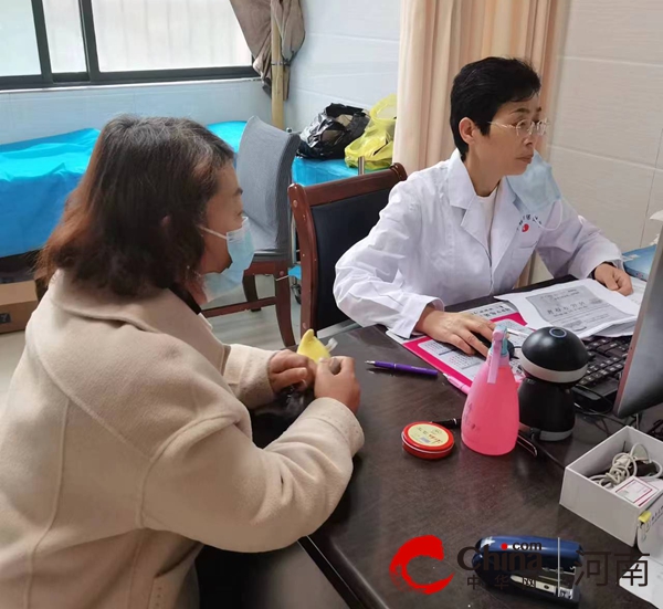 驻马店经济开发区开源办事处大刘庄村组织适龄妇女进行免费两癌筛查体检