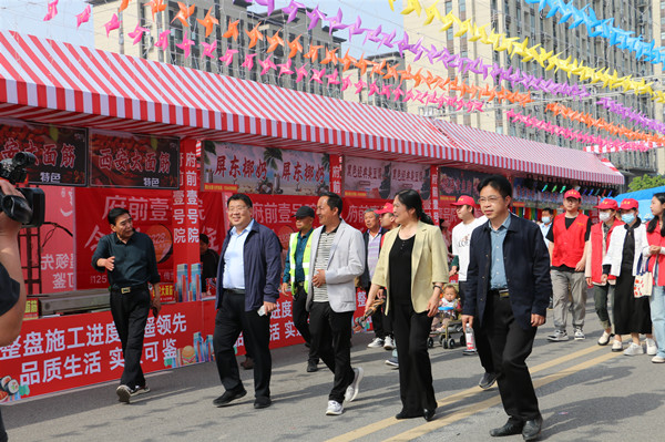 邓州：“烟火气”满满！ 3.18民俗传统文化商贸博览会开幕