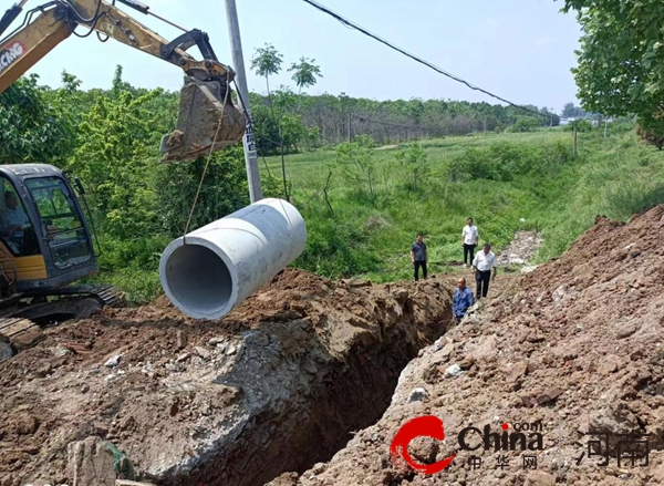 驻马店市驿城区水屯镇：“疏通”排水沟“畅通”百姓心