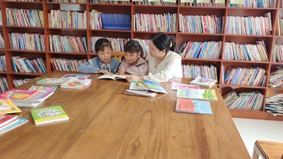 ​息县项店镇开展世界读书日亲子阅读活动