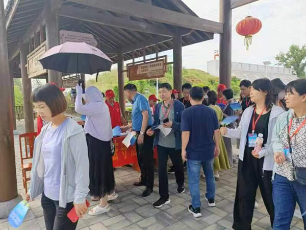 邓州市杏山旅游管理区：普法到基层 优化法治环境