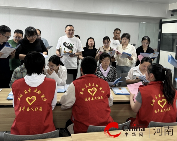 遂平县人社局仲裁服务中心开展调解仲裁法律政策宣传活动