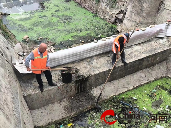 确山县住建局：启动明沟暗渠疏挖清淤治理工作