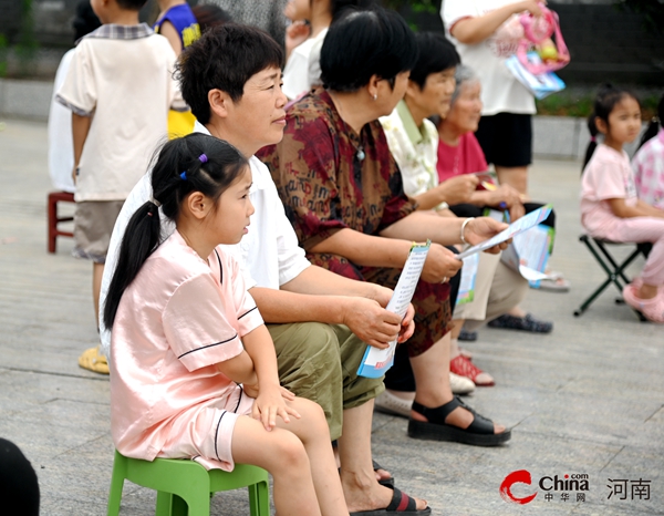 ​守护当“夏”！西平民警防溺水宣传进社区